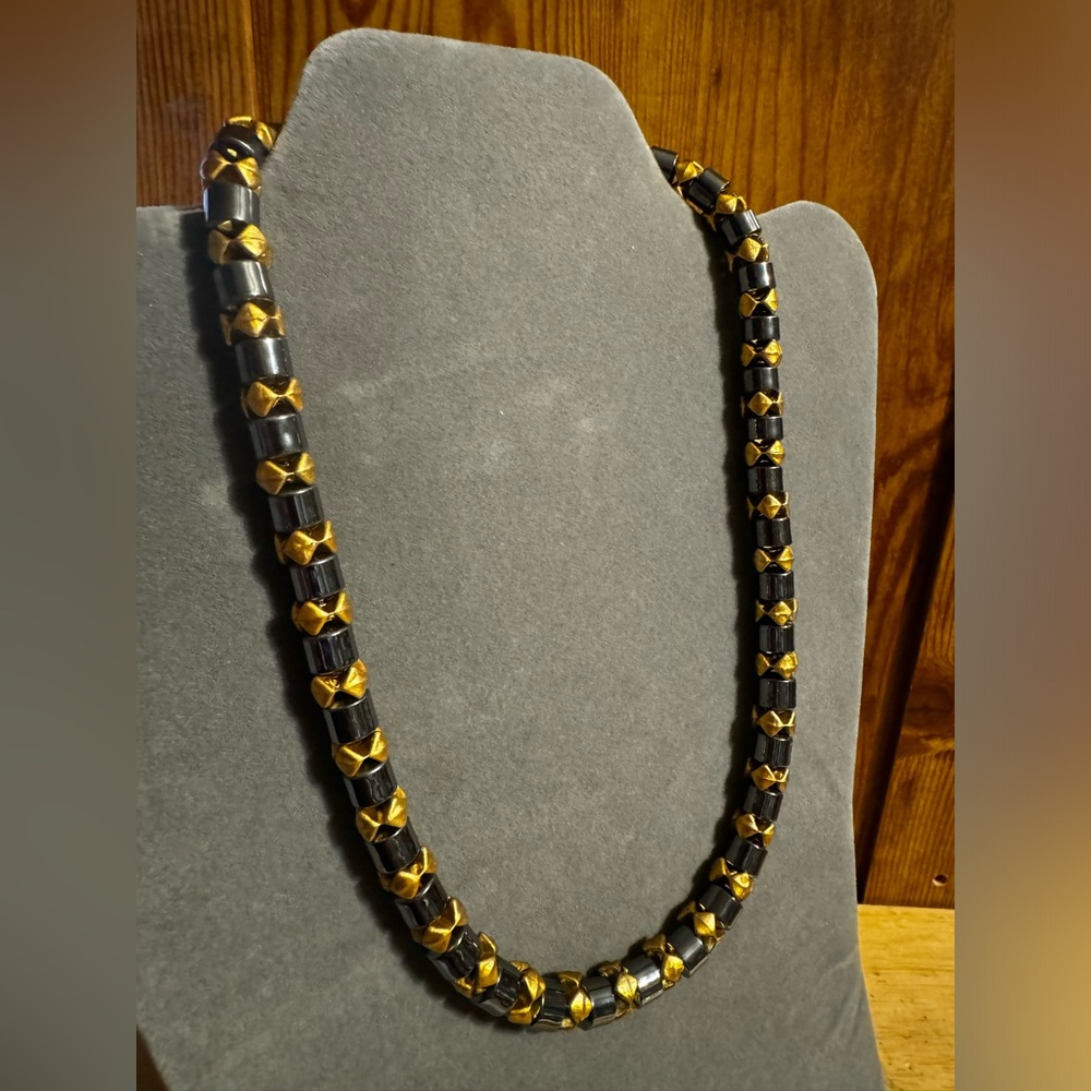 Hematite Beaded Gold Tone Statement Necklace - image 2